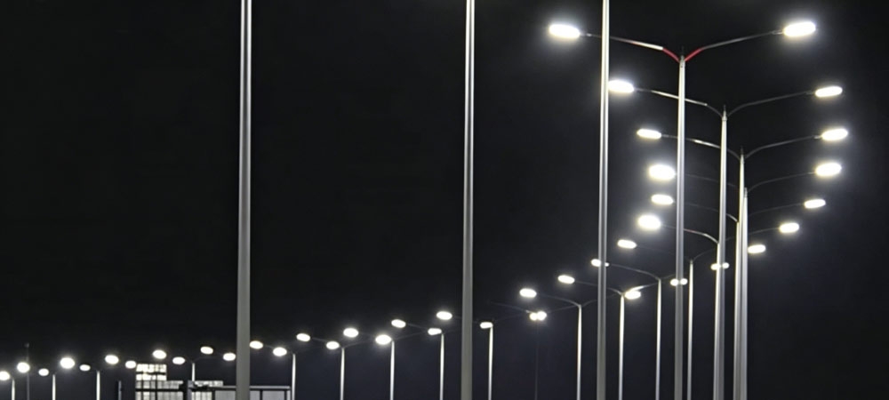 double-arm-street-lighting.jpg double-arm-street-lighting.jpg
