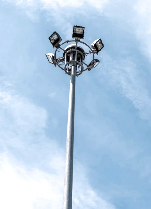 High-mast-light-manufacturer-in-China.jpg