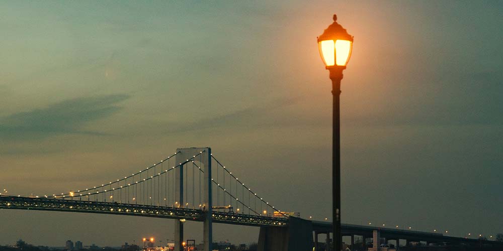Light poles manufacturer buyer guide overview Light poles manufacturer buyer guide overview